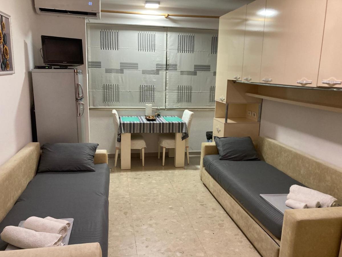 Piazza Center Studio Tiranë Luaran gambar